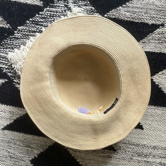 Uniqlo | Marimekko Women's Sun Hat with Orange & Grey Stripe Fabric Band - Picture 11 of 16